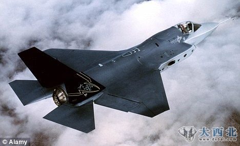 F-35c联合攻击战斗机被指存在设计缺陷，无法在航母上实现正常着落。