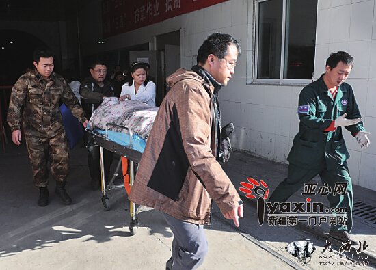     呼图壁一煤矿冒顶10人被埋 至昨晚救出7人其中6人死亡另3人生死不明