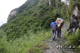 2天1夜 海尔人翻越喜马拉雅山只为送一台洗衣机